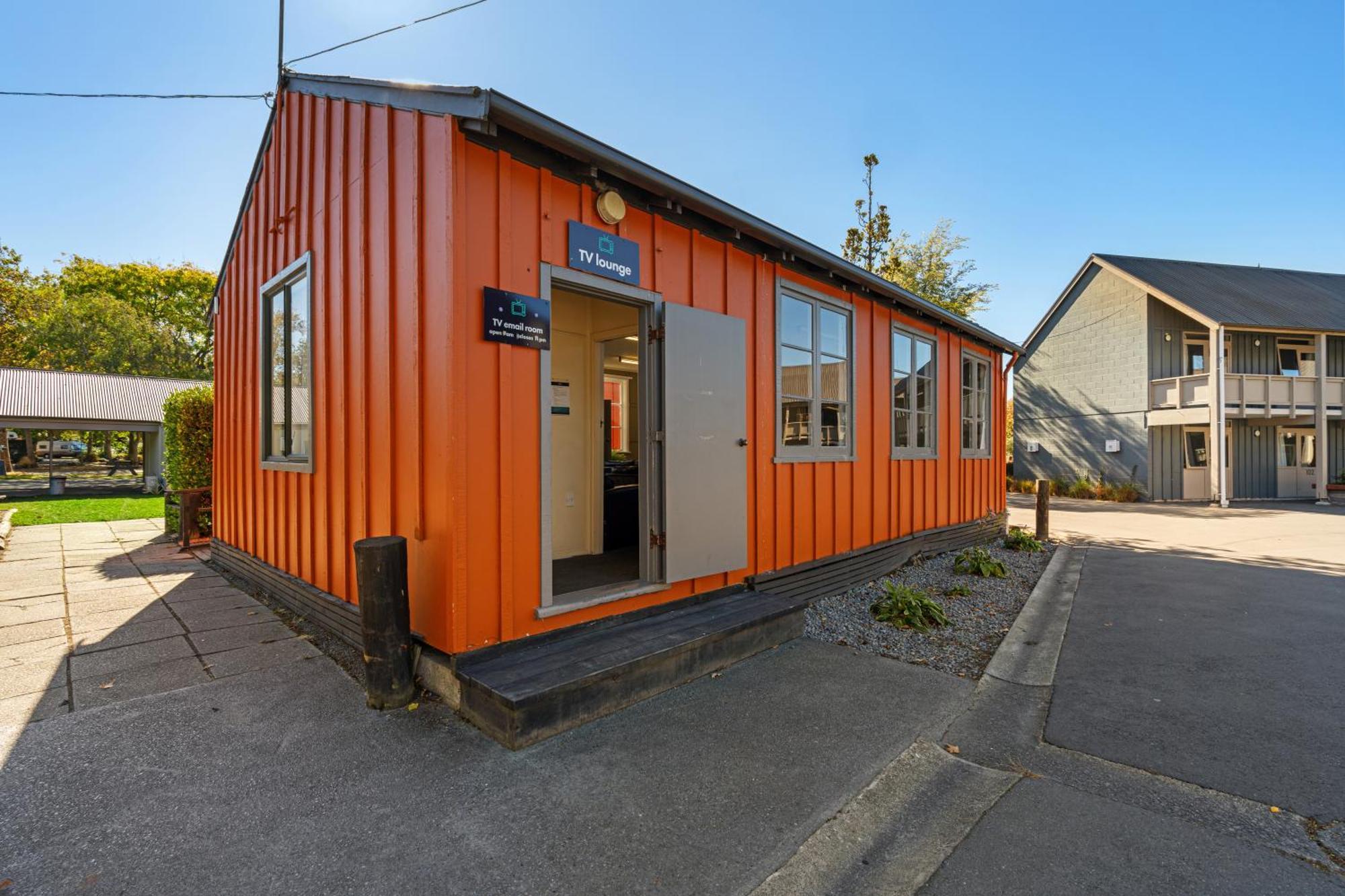 Tasman Holiday Parks - Christchurch Exterior photo